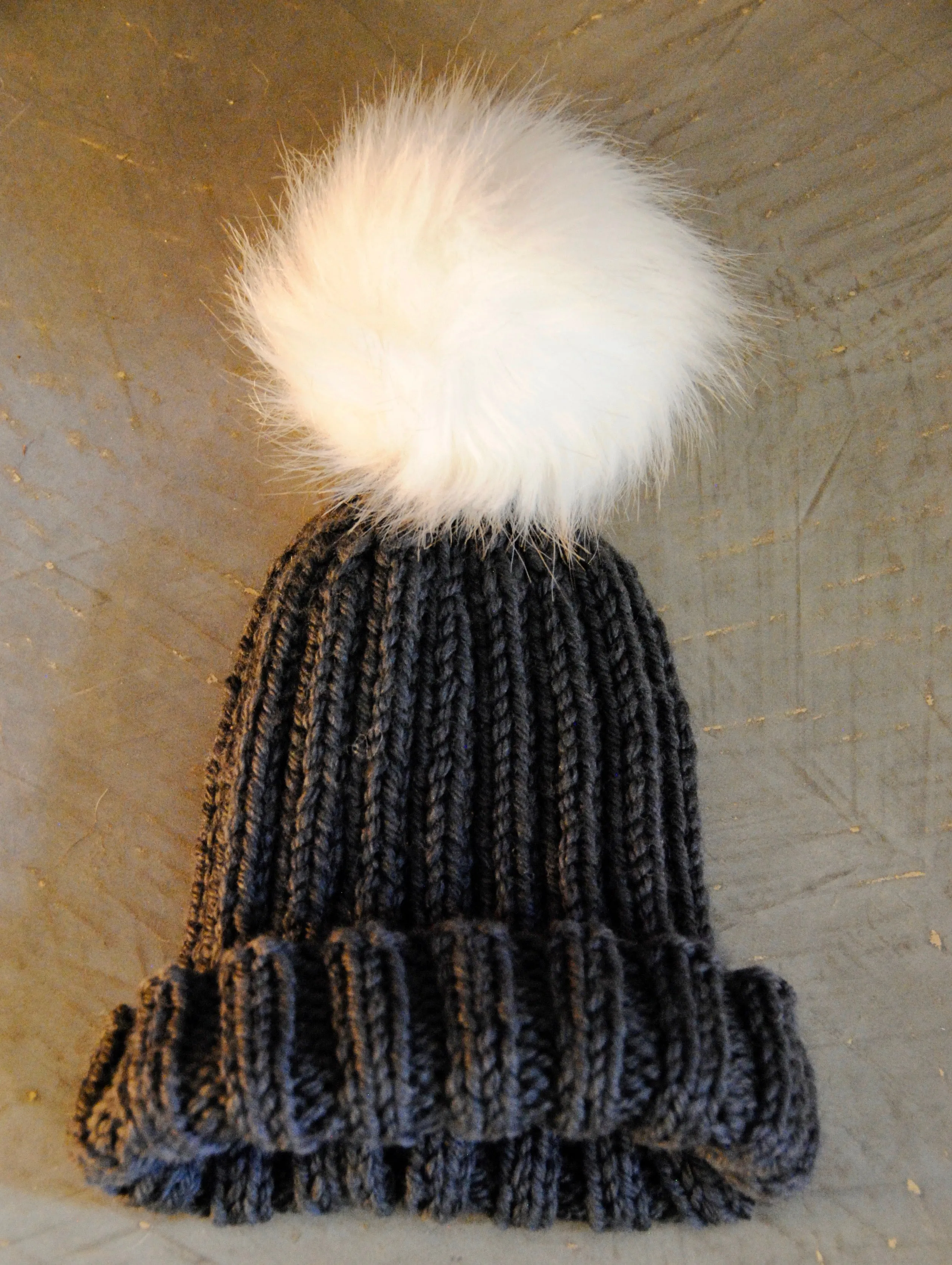 COD008 Ribbed Beanie (e-pattern)