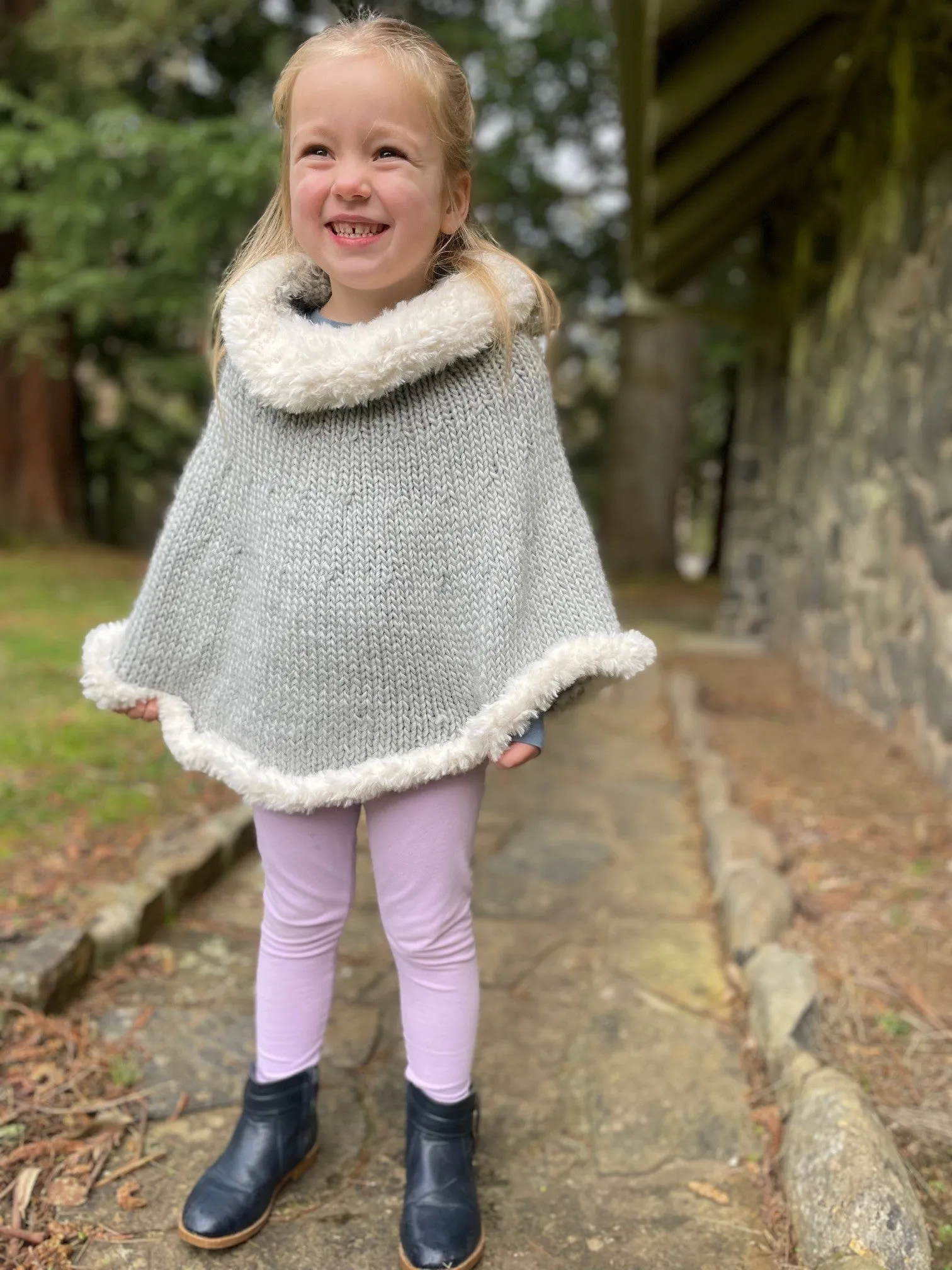 COD051 Addie Poncho (e-pattern)