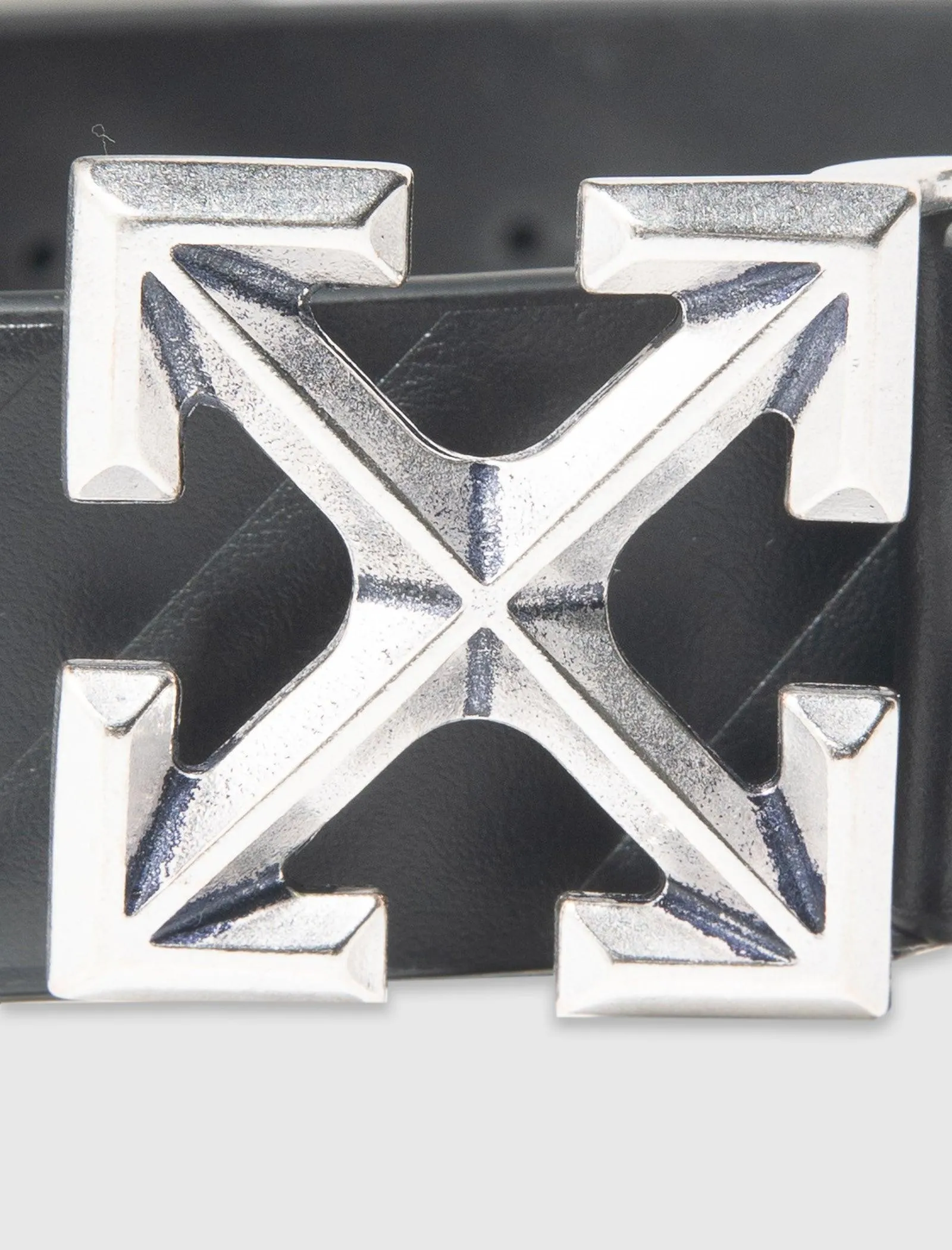 DIAGONAL ARROW BELT