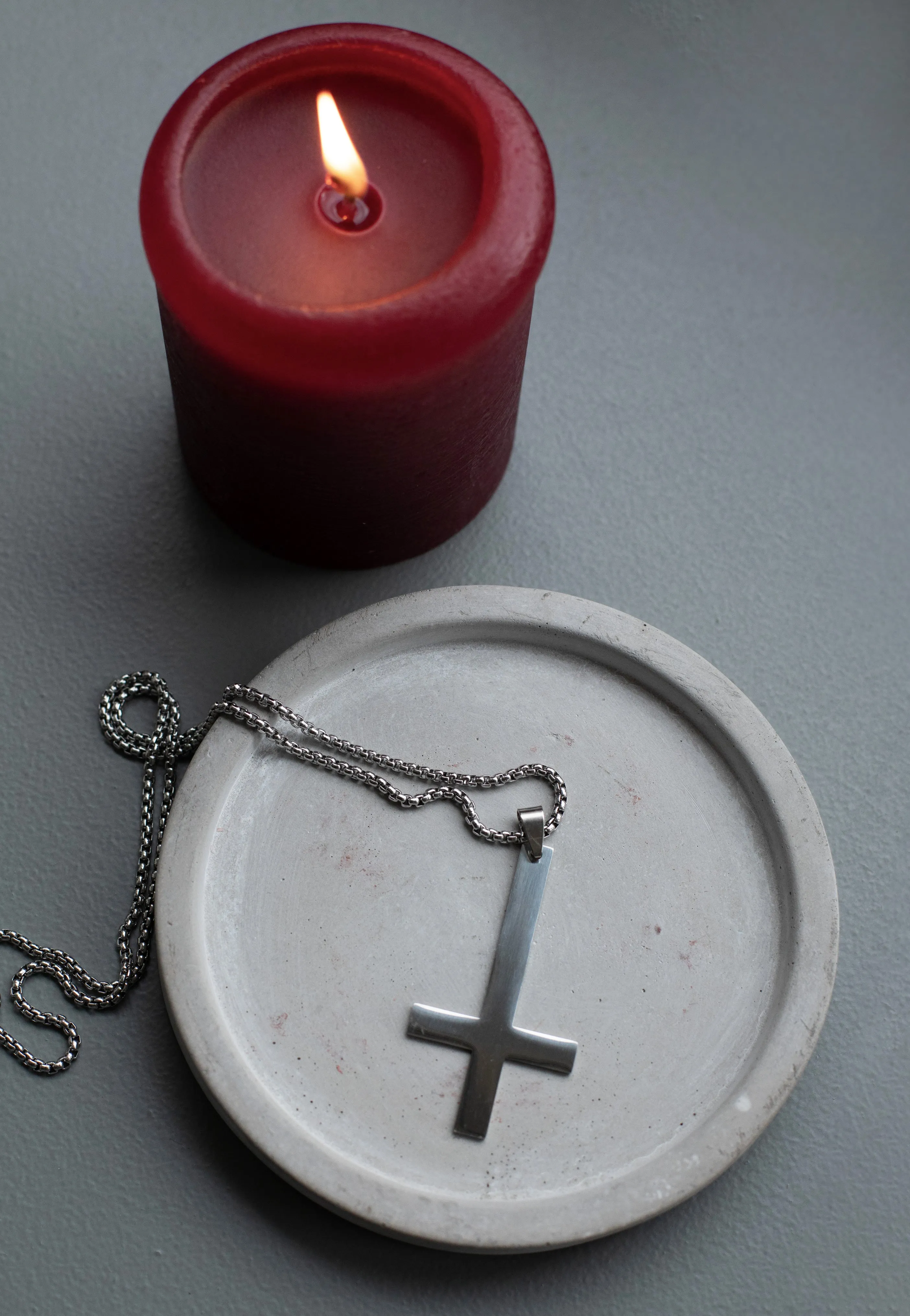 Easure - Inverted Cross - Necklace