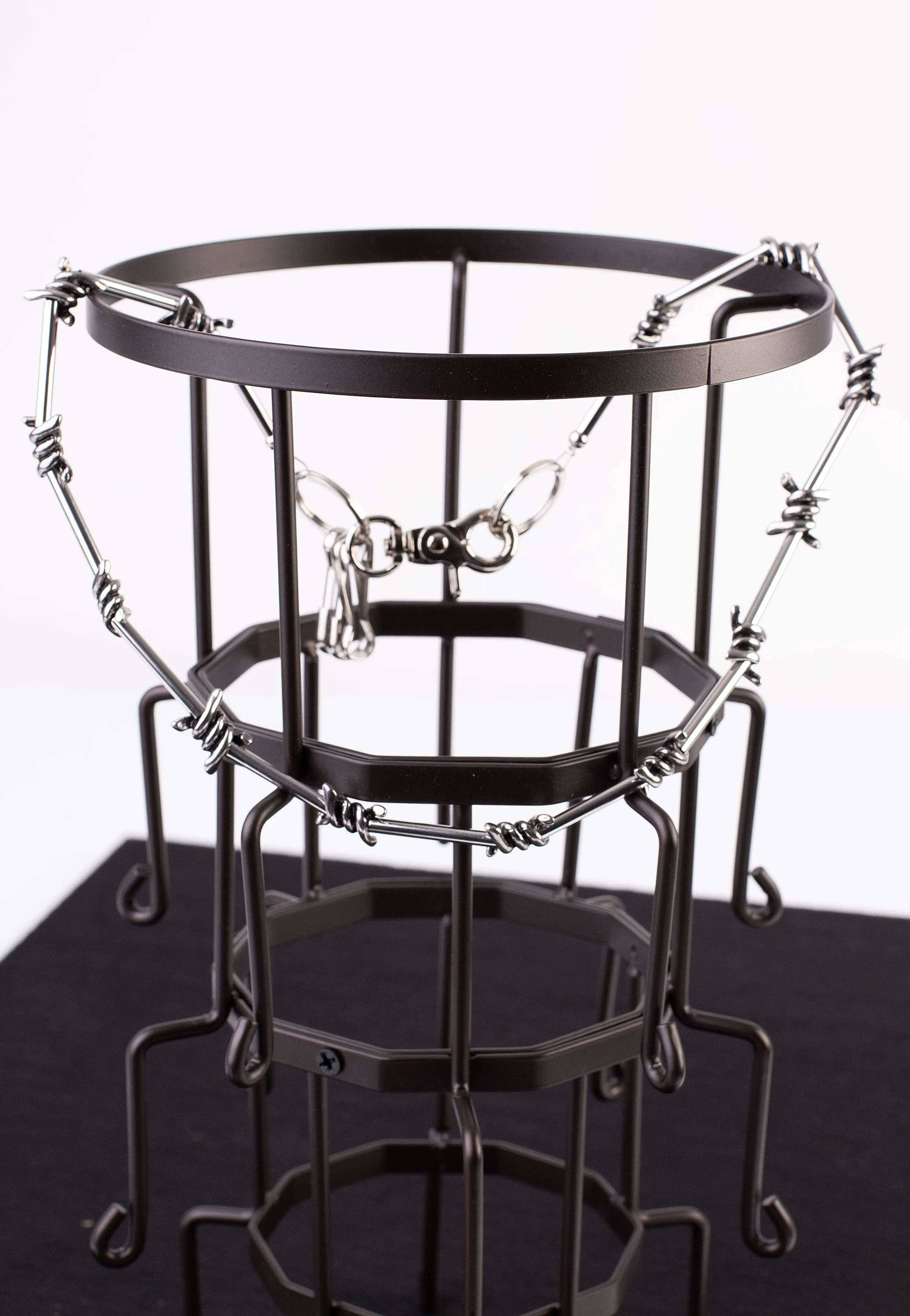 etNox - Stacheldraht - Wallet Chain