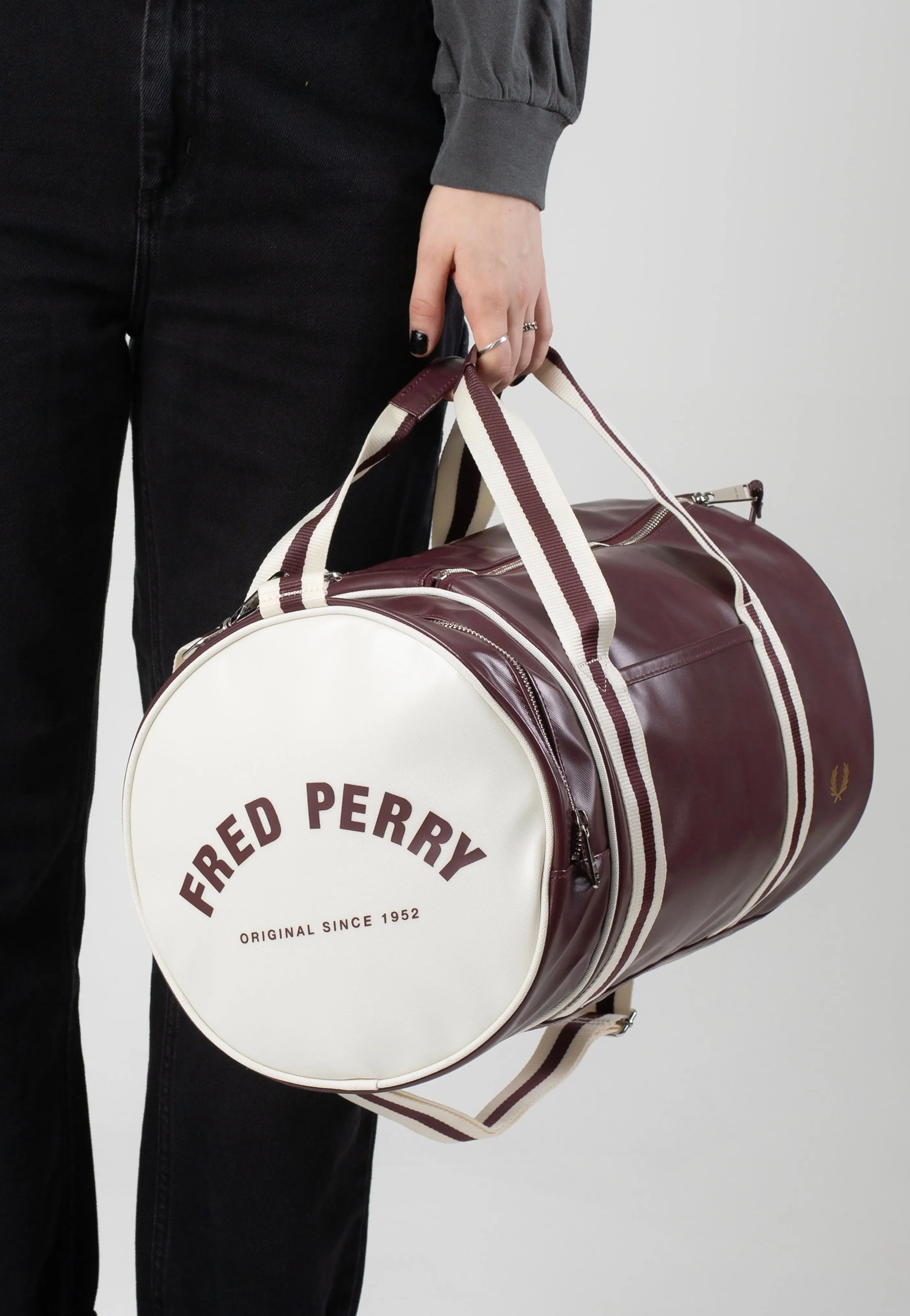 Fred Perry - Classic Barrel Oxblood/Ecru - Dufflebag