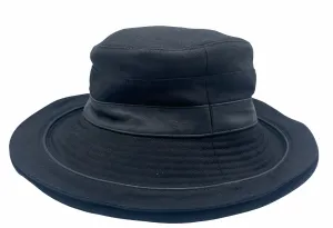 Hermes 2000s Black Linen Bucket Hat with Leather Band