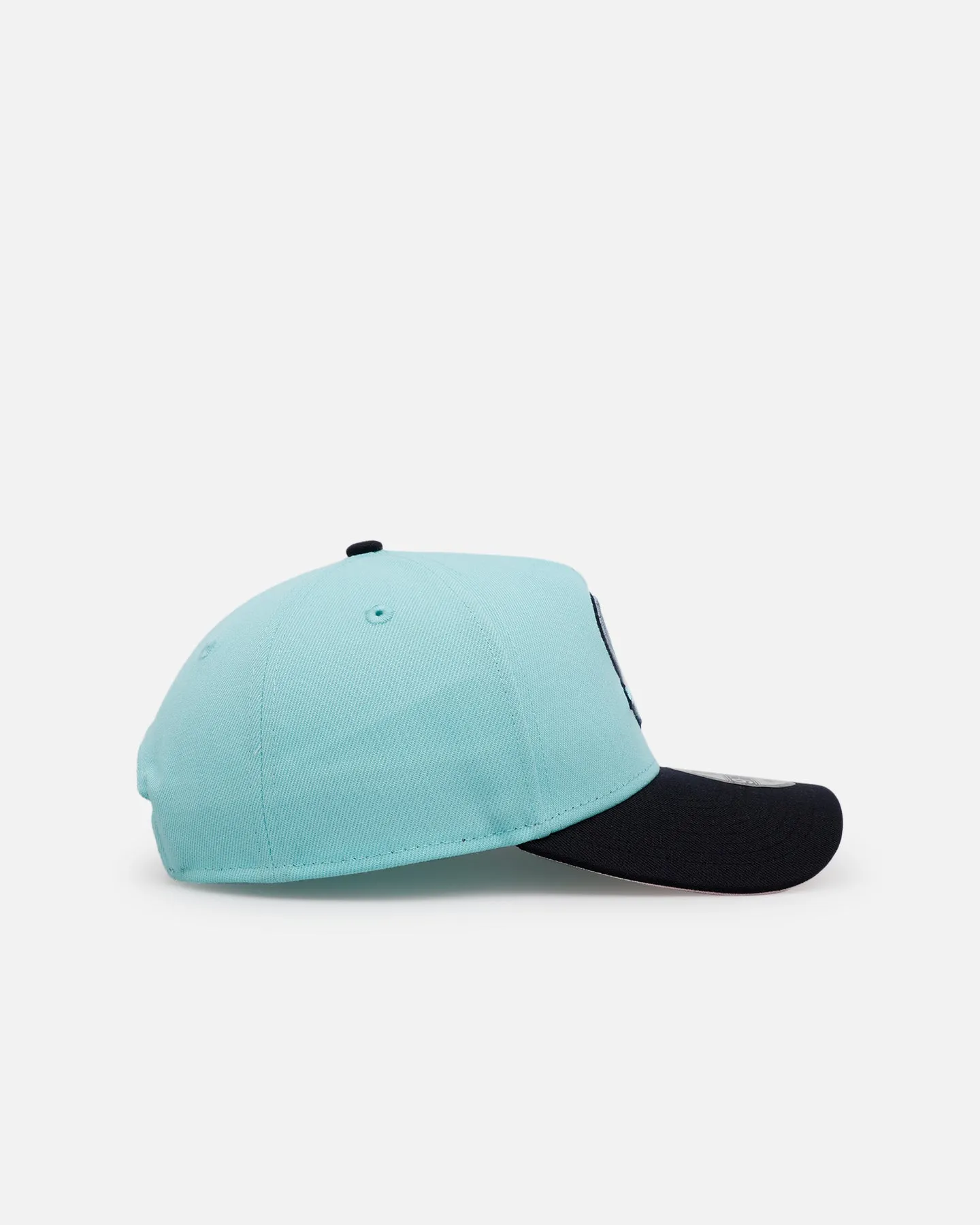New Era Seattle Kraken 'Team Color Hearts' 9FORTY A-Frame Snapback Official Team Color