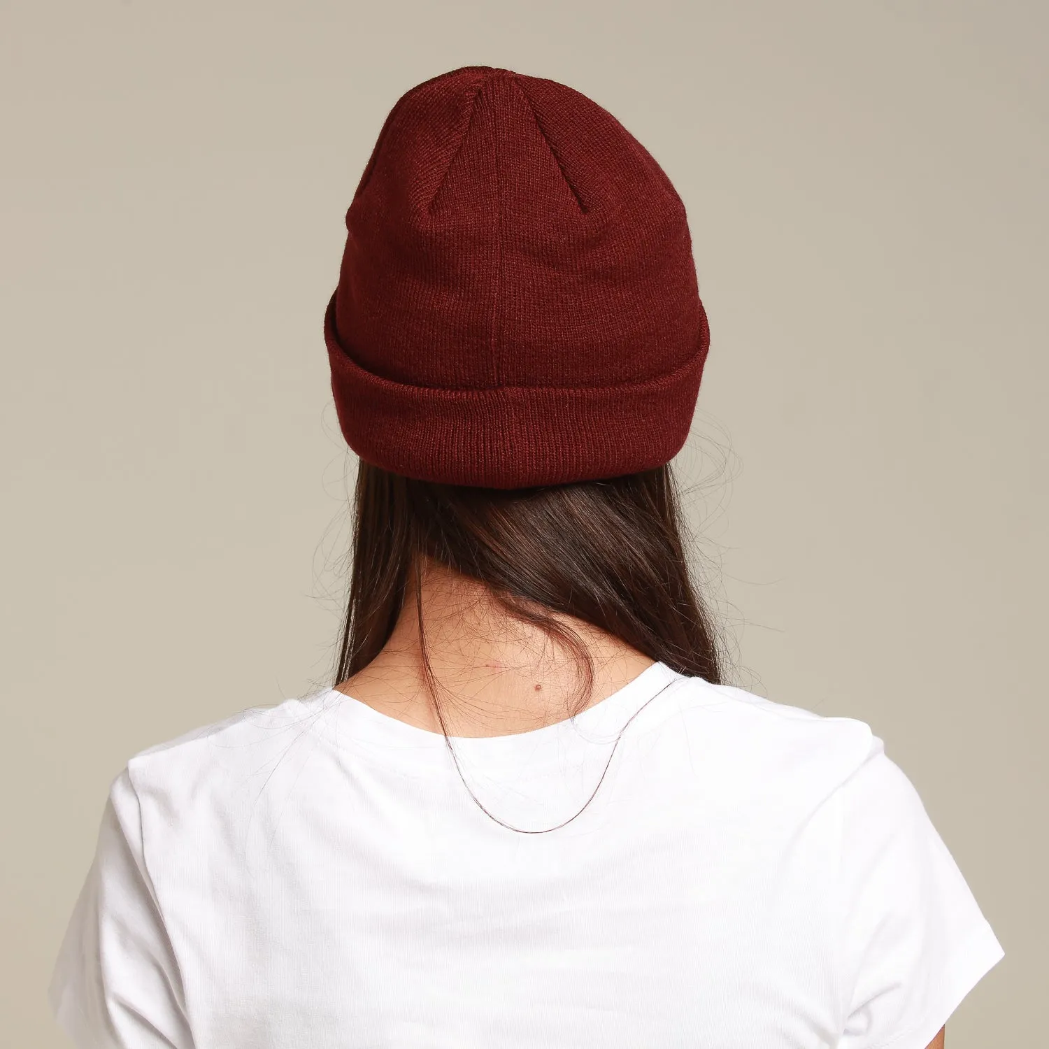 New Era Women's New York Yankees 6Dart Cuff Knit Maroon