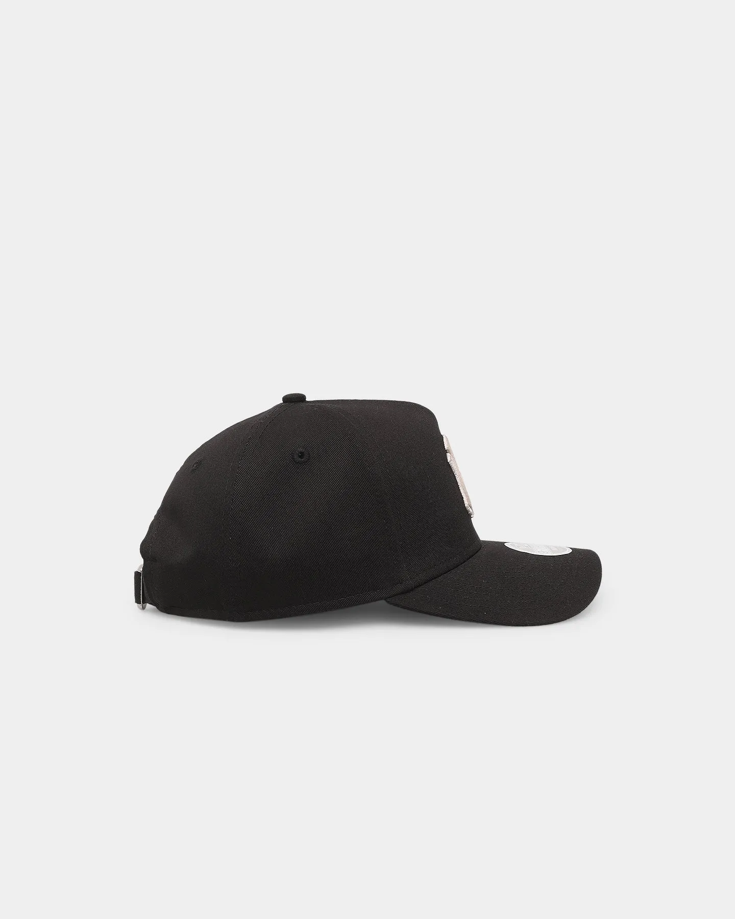 New Era Women's New York Yankees 'Black Stone' 9FORTY A-Frame Strapback Black/Stone