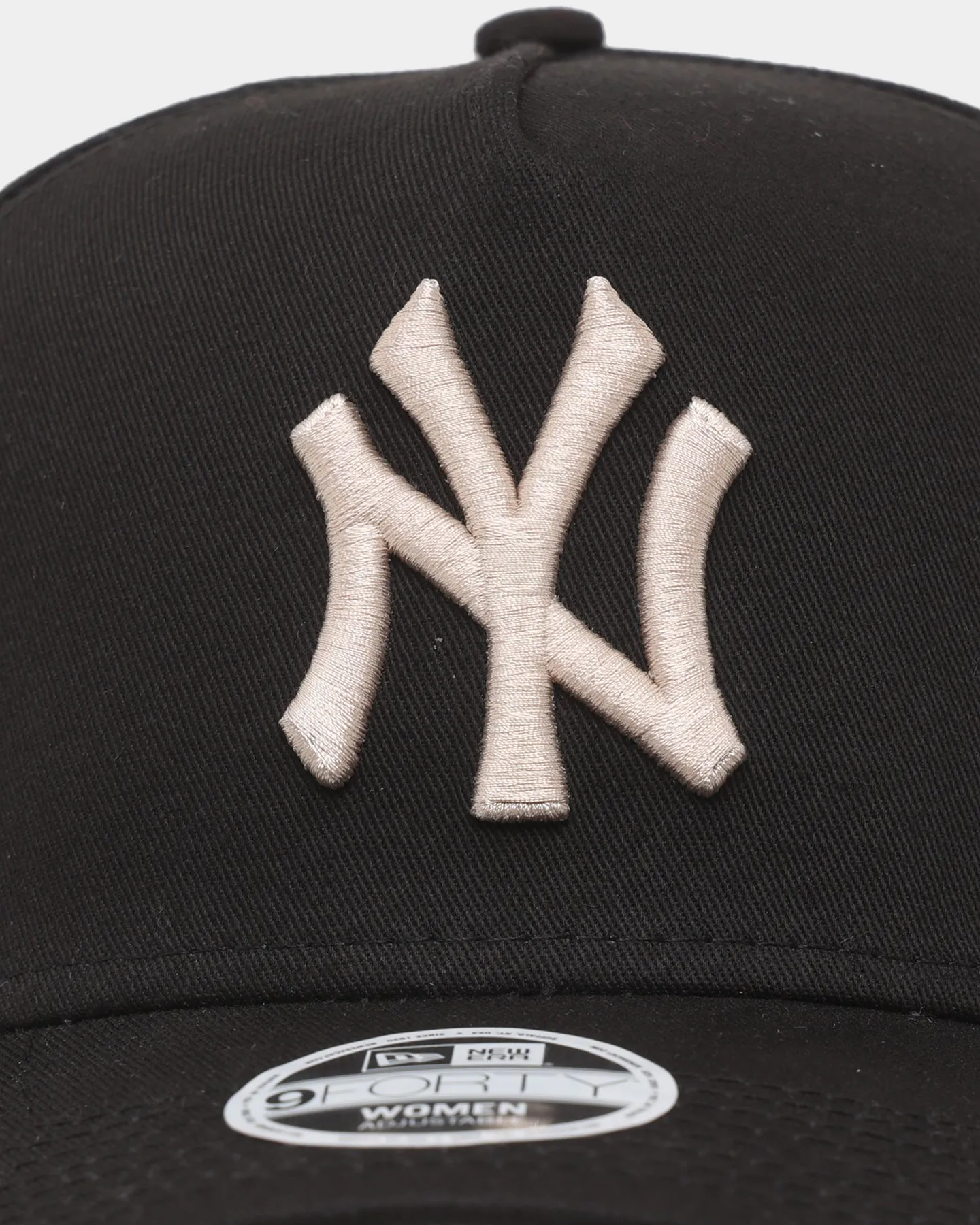 New Era Women's New York Yankees 'Black Stone' 9FORTY A-Frame Strapback Black/Stone