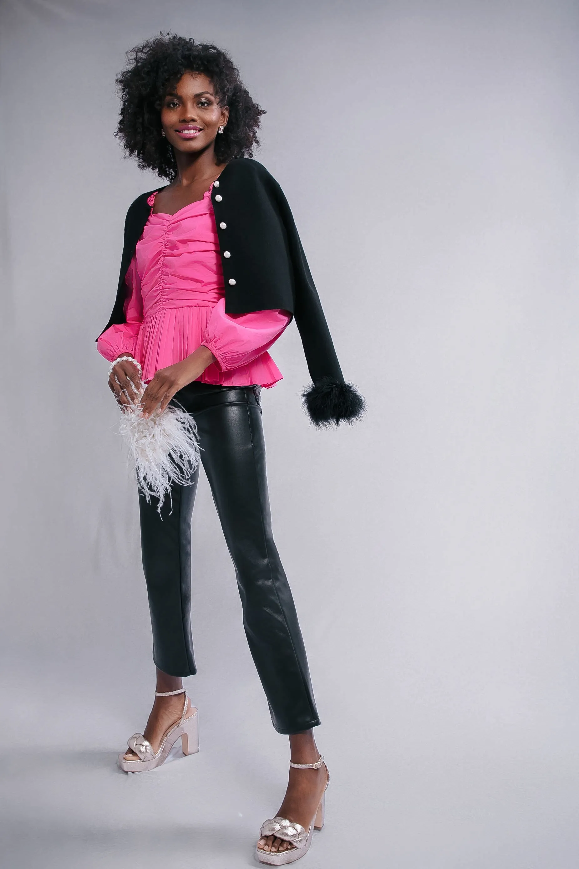 Pearl Dora Feather Wristlet
