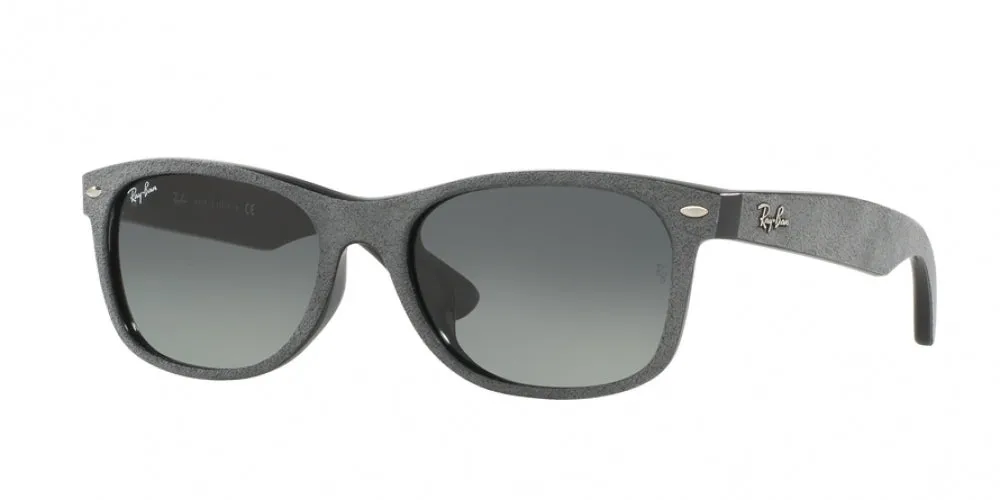 Ray-Ban New Wayfarer 2132F Sunglasses