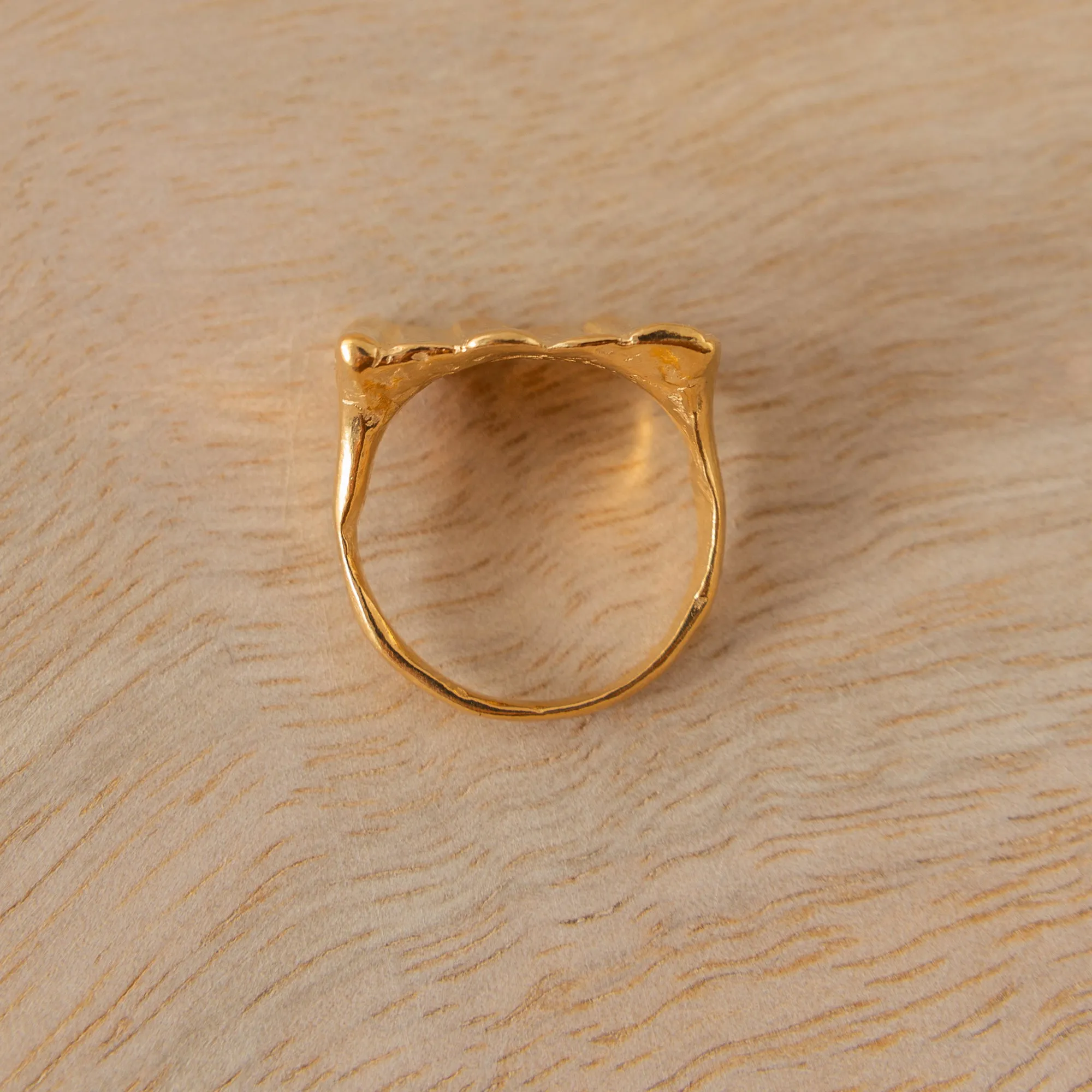 The Scallop Imprint Ring - Gold Vermeil