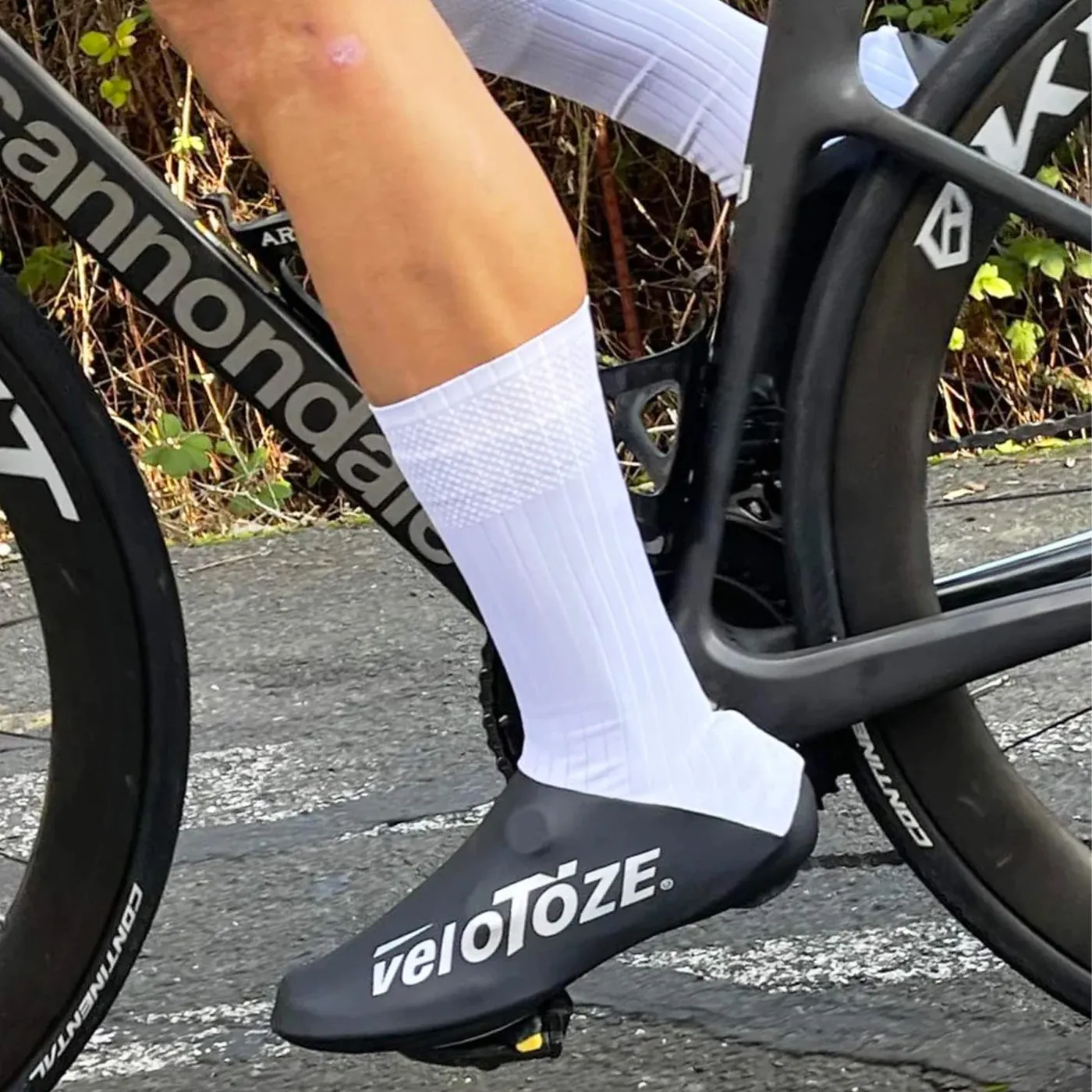 VeloToze Aero Shoe Covers - White 